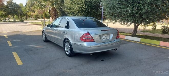 Mercedes E 320 2004, 31,400 km - 3.2 l - Göyçay