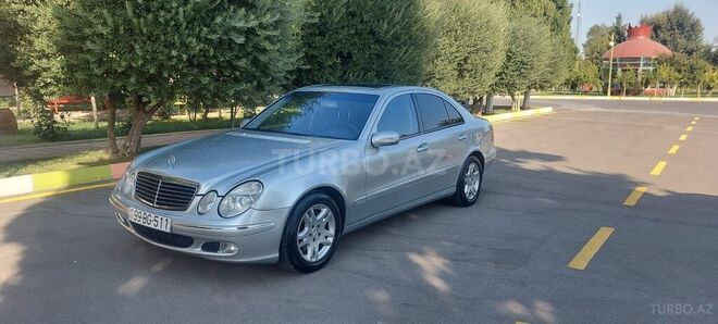 Mercedes E 320 2004, 31,400 km - 3.2 l - Göyçay