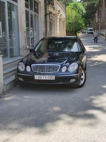 Mercedes E 270 2002, 249,000 km - 2.7 l - Şirvan