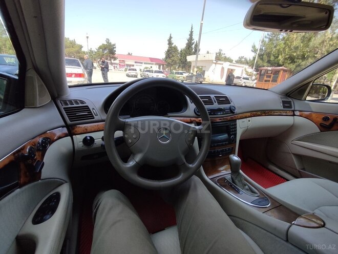 Mercedes E 270 2002, 249,000 km - 2.7 l - Şirvan