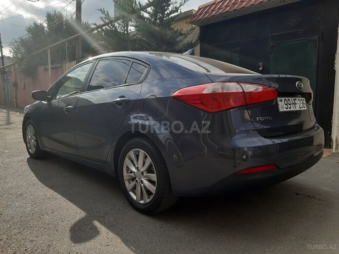 Kia Cerato 2016, 196,340 km - 2.0 l - Bakı
