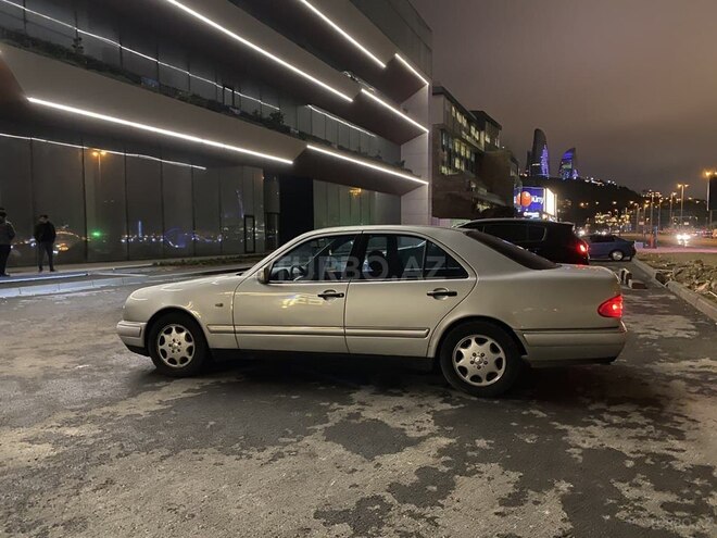 Mercedes E 230 1997, 183,188 km - 2.3 л - Bakı