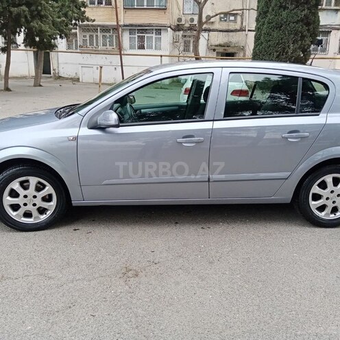 Opel Astra 2004, 199,000 km - 1.4 l - Bakı