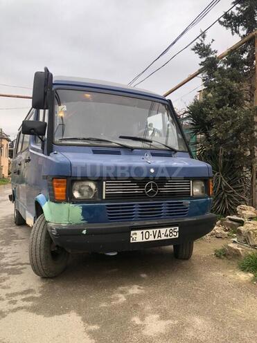 Mercedes 208 D 1994, 740,000 km - 2.3 l - Bakı