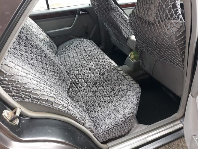 Mercedes E 250 1995, 560,082 km - 2.5 л - Gəncə