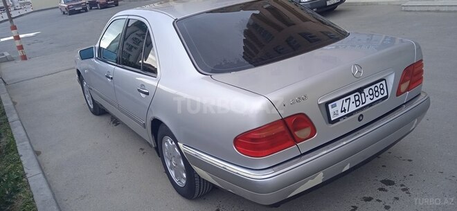 Mercedes E 200 1996, 387,561 km - 2.0 л - Bakı