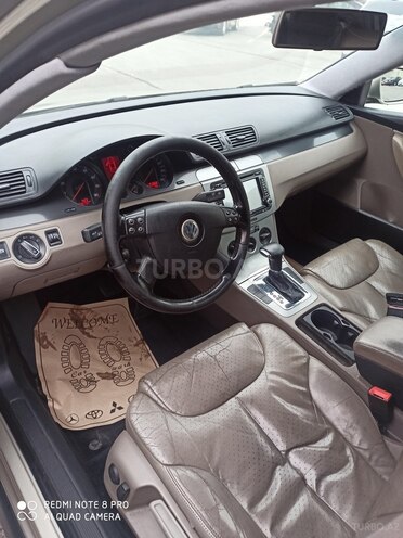 Volkswagen Passat 2005, 180,000 km - 2.0 l - Bakı