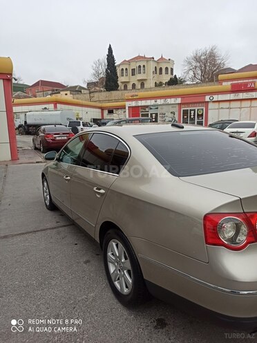 Volkswagen Passat 2005, 180,000 km - 2.0 l - Bakı