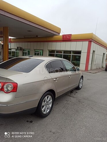 Volkswagen Passat 2005, 180,000 km - 2.0 l - Bakı
