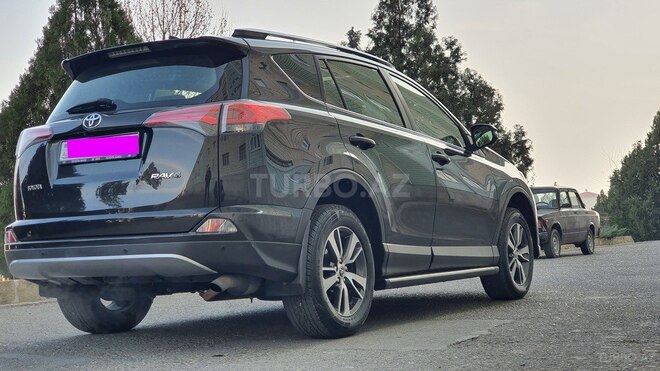 Toyota RAV4 2018, 125,000 km - 2.0 л - Naxçıvan