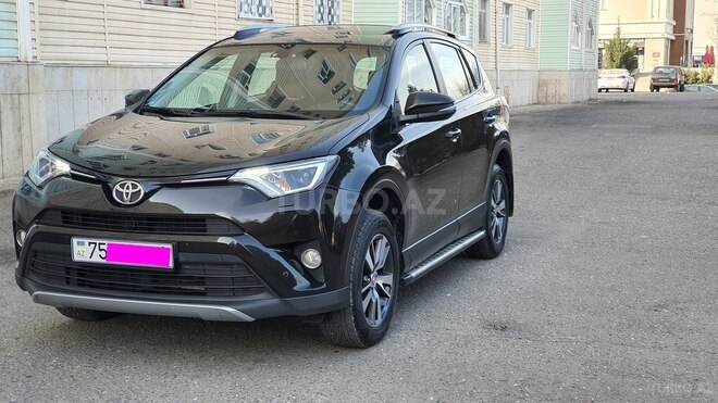 Toyota RAV4 2018, 125,000 km - 2.0 л - Naxçıvan