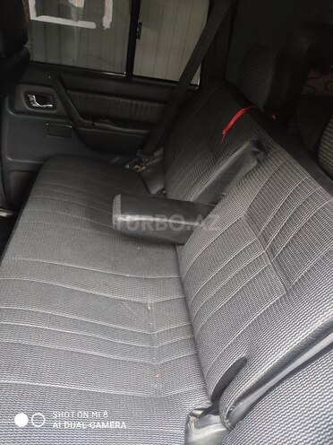Mitsubishi Pajero 1993, 350,000 km - 2.5 l - Bakı