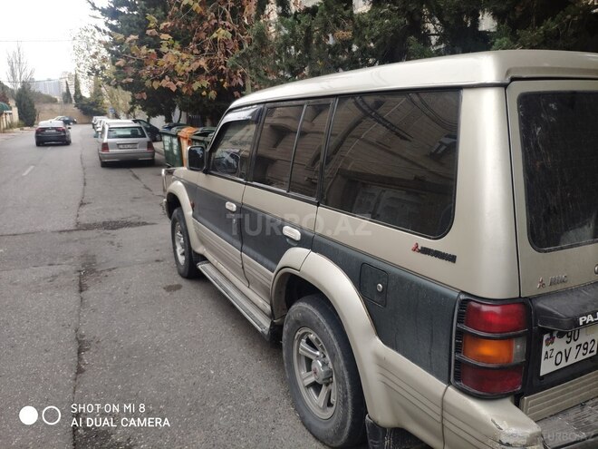 Mitsubishi Pajero 1993, 350,000 km - 2.5 l - Bakı