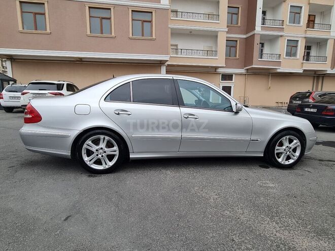 Mercedes E 270 2002, 323,750 km - 2.7 л - Bakı
