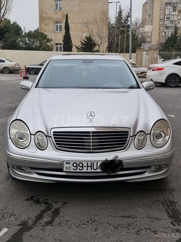 Mercedes E 270 2002, 323,750 km - 2.7 л - Bakı