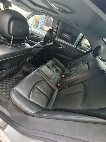 Mercedes E 270 2002, 323,750 km - 2.7 л - Bakı