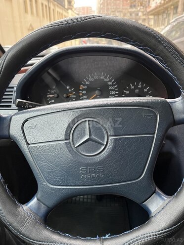 Mercedes C 240 1997, 393,000 km - 2.4 l - Bakı