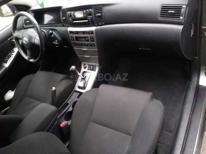 Toyota Corolla 2005, 255,000 km - 1.4 l - Bakı
