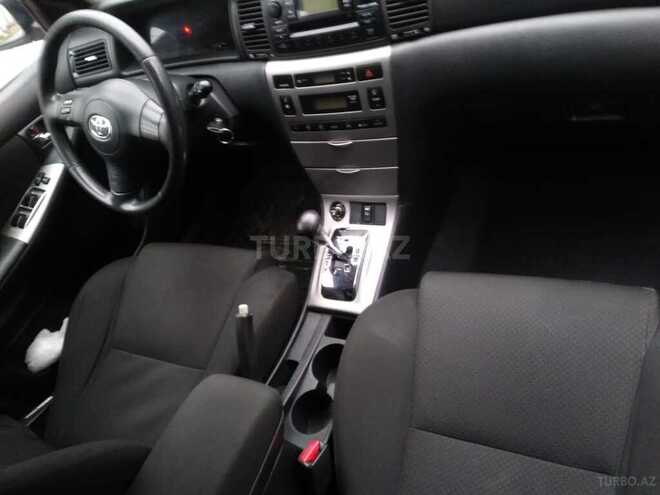 Toyota Corolla 2005, 255,000 km - 1.4 l - Bakı
