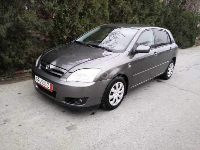 Toyota Corolla 2005, 255,000 km - 1.4 l - Bakı