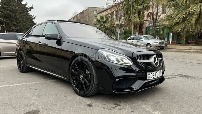 Mercedes E 350 2009, 143,000 km - 3.5 l - Bakı