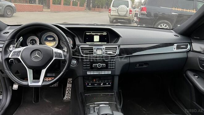 Mercedes E 350 2009, 143,000 km - 3.5 l - Bakı