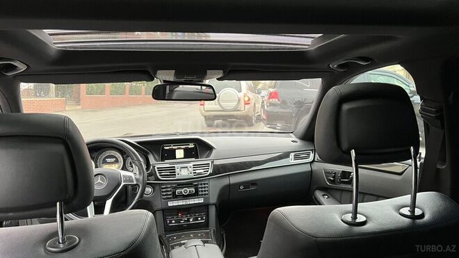Mercedes E 350 2009, 143,000 km - 3.5 l - Bakı