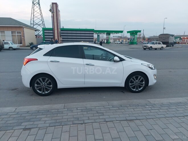 Hyundai i30 2015, 114,000 km - 1.6 l - Sabirabad