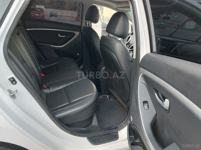 Hyundai i30 2015, 114,000 km - 1.6 l - Sabirabad