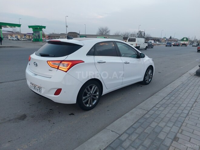 Hyundai i30 2015, 114,000 km - 1.6 l - Sabirabad