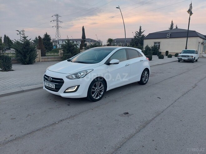 Hyundai i30 2015, 114,000 km - 1.6 l - Sabirabad