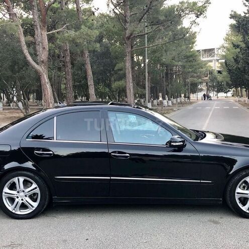 Mercedes E 240 2005, 314,000 km - 2.6 l - Bakı