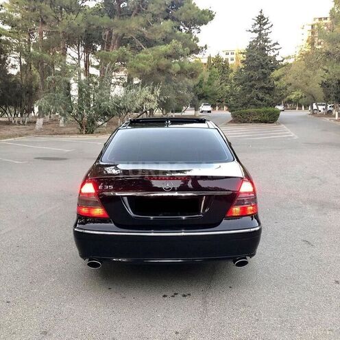 Mercedes E 240 2005, 314,000 km - 2.6 l - Bakı