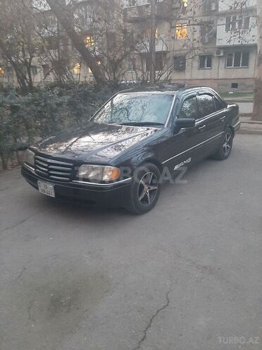 Mercedes C 230 1997, 180,000 km - 2.3 l - Mingəçevir