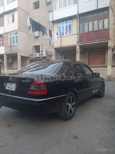Mercedes C 230 1997, 180,000 km - 2.3 l - Mingəçevir