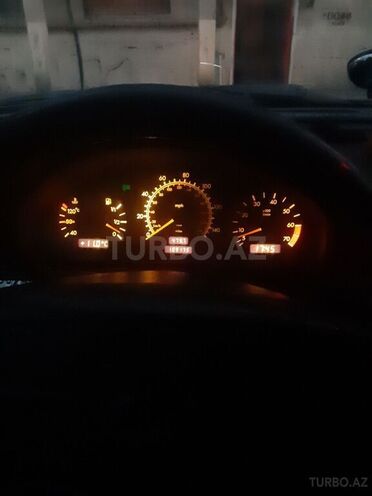 Mercedes C 230 1997, 180,000 km - 2.3 l - Mingəçevir