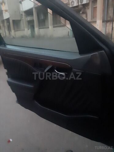 Mercedes C 230 1997, 180,000 km - 2.3 l - Mingəçevir