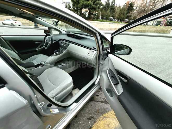Toyota Prius 2011, 179,000 km - 1.8 l - Bakı