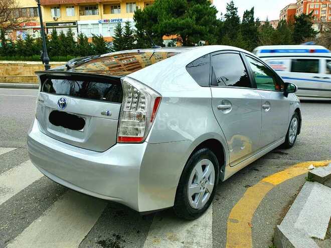 Toyota Prius 2011, 179,000 km - 1.8 l - Bakı