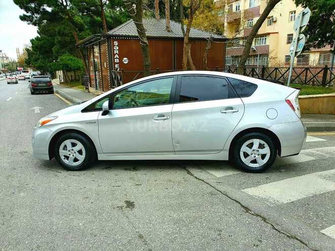 Toyota Prius 2011, 179,000 km - 1.8 l - Bakı
