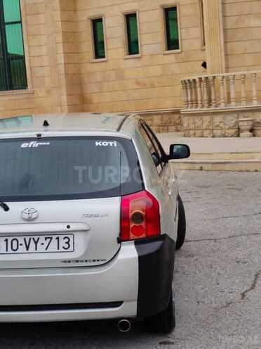 Toyota Corolla 2004, 312,000 km - 1.4 l - Bakı