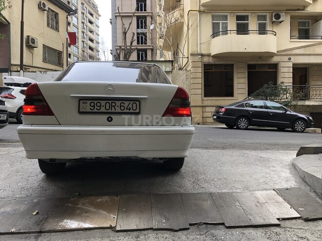 Mercedes C 180 1995, 344,256 km - 1.8 l - Bakı
