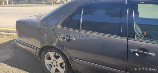 Mercedes E 230 1995, 439,000 km - 2.3 l - Zərdab