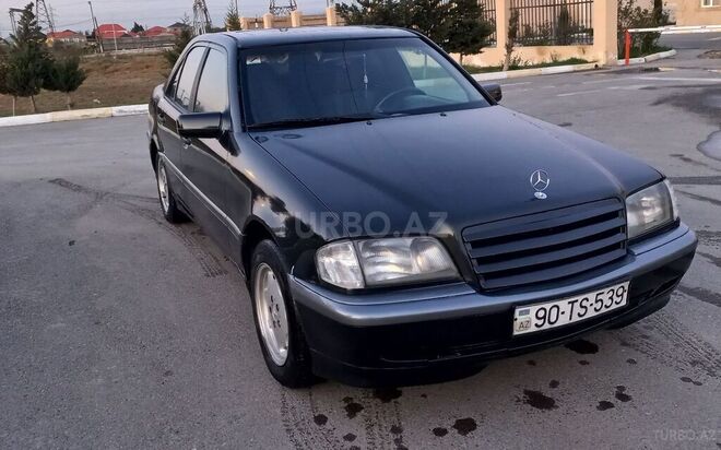 Mercedes C 200 1995, 297,000 km - 2.0 л - Bakı
