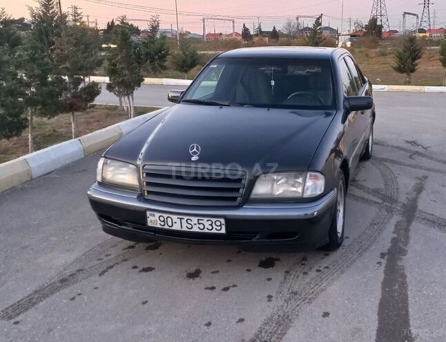 Mercedes C 200 1995, 297,000 km - 2.0 л - Bakı