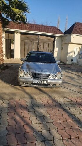 Mercedes E 270 2000, 358,000 km - 2.7 l - Tərtər