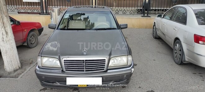 Mercedes C 240 1998, 298,000 km - 2.4 л - Bakı