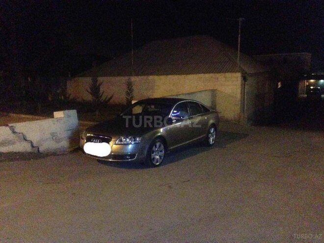 Audi A6 2005, 284,000 km - 3.2 l - Sumqayıt