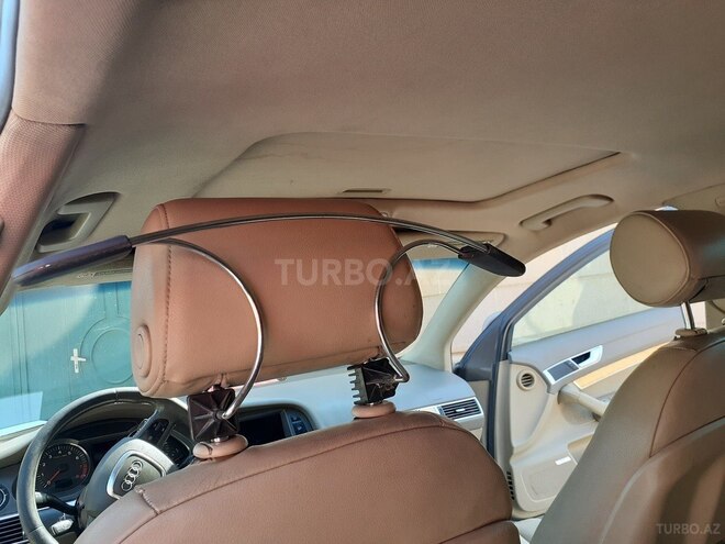 Audi A6 2005, 284,000 km - 3.2 l - Sumqayıt