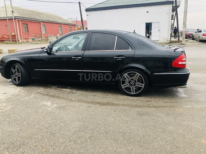 Mercedes E 320 2004, 234,000 km - 3.2 l - Bakı